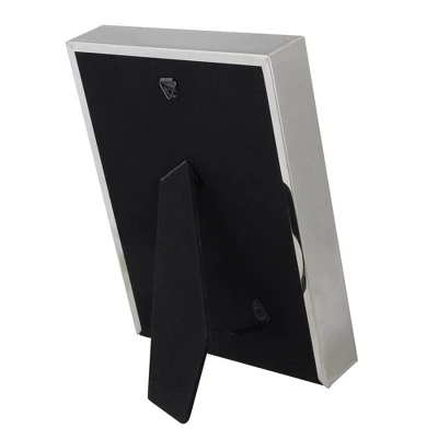 Northlight 8" Contemporary Rectangular 4" X 6" Photo Picture Frame - Silver And Clear 6 Northlight 8" Contemporary Rectangular 4" X 6" Photo Picture Frame - Silver And Clear - Image 4