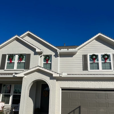 Northlight 24" Unlit Canadian Pine Artificial Christmas Wreath 5 Northlight 24" Unlit Canadian Pine Artificial Christmas Wreath - Image 3