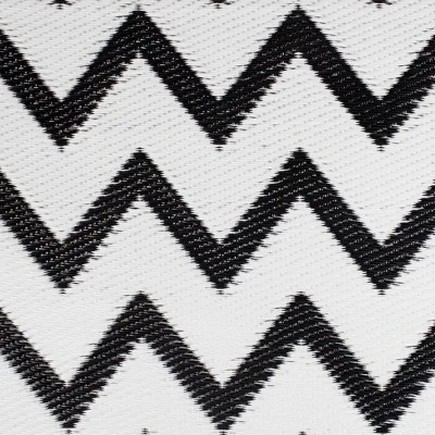 Northlight 4' X 6' Black And White Chevron Rectangular Outdoor Area Rug 5 Northlight 4' X 6' Black And White Chevron Rectangular Outdoor Area Rug - Image 3